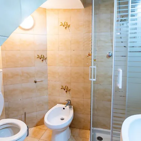 Apartman Corradi - Wifi, Smarttv, Air Conditioning San Remo